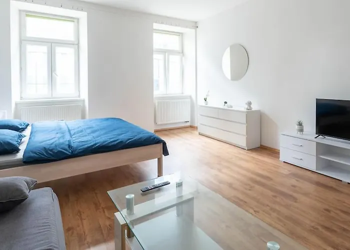 4-luzkovy V Centru Plzne